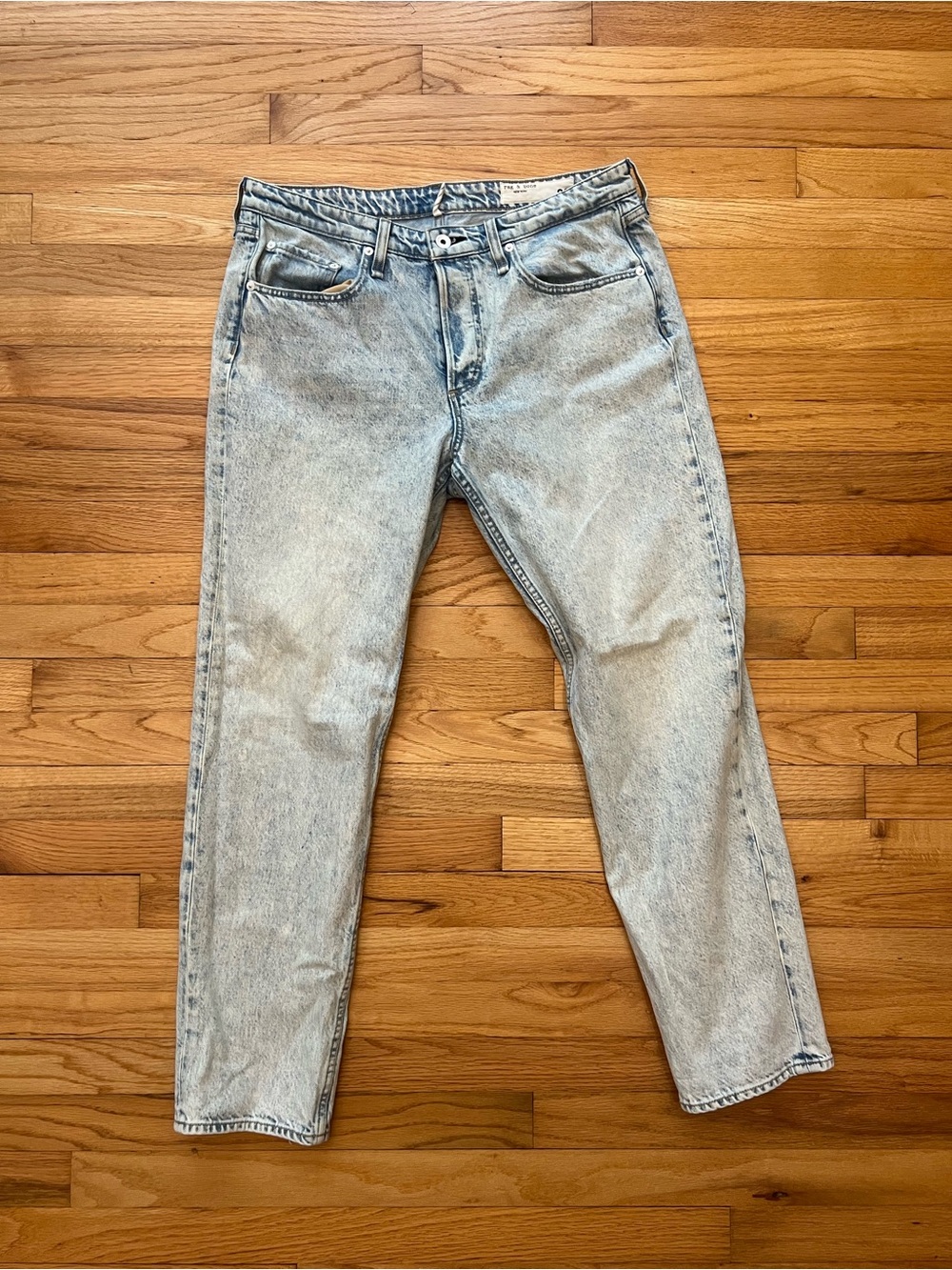 Rag and Bone Rosa Mid-Rise Boyfriend Denim 30